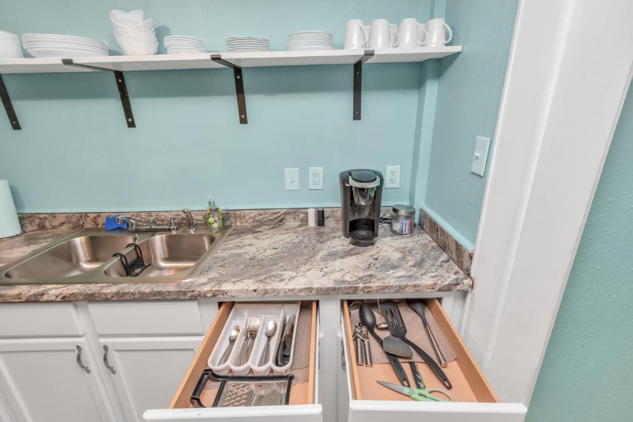 Galveston Studio - Sleeps 7 - Minutes To Beach !! Buitenkant foto